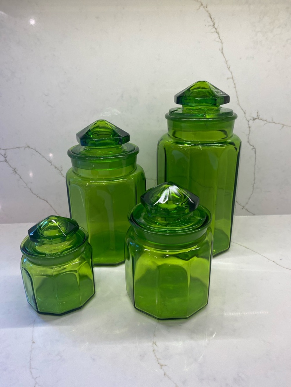 L.E. Smith • Set of 4 • 10 Paneled Canisters